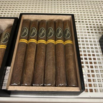 Cedar Room - Cigars - Coffee & Tea Near Me - Scottsdale, Arizona Cedar Room - Cigars - Coffee & Tea Near Me - Scottsdale, Arizona