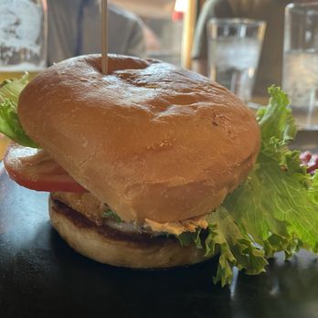 Sunriver Brewing Co - Sunriver Pub - Fried chicken sandwich - Brewpubs Near Me - Sunriver, Oregon Sunriver Brewing Co - Sunriver Pub - Fried chicken sandwich - Brewpubs Near Me - Sunriver, Oregon