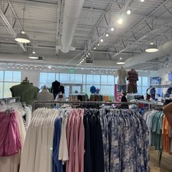 Vineyard Vines
