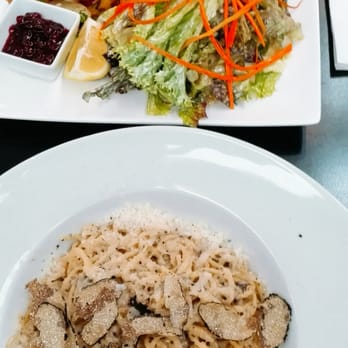 be·'lu·ga - Best lunch - International Near Me - Dusseldorf, NW