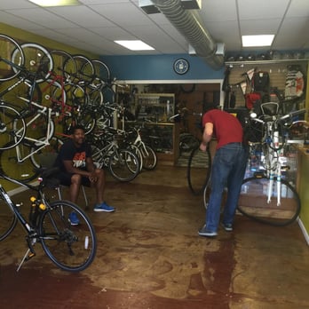 Small Shop Cycles & Service - So nice to have a bike shop in the neighborhood! I got a flat and whole in my tire. Because it's so close I could walk my bike to the shop! - Bike Repair/Maintenance Near Me - Chicago, Illinois