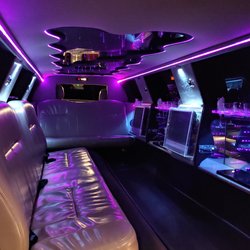Supreme Limousine - 10 Passenger Limousine Interior