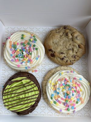 Chip Cookies by null