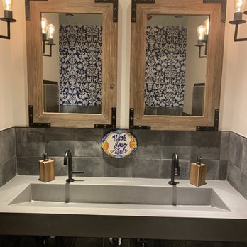 Flores Corte Madera - Women's bathroom. - Mexican Near Me - Corte Madera, California Flores Corte Madera - Women's bathroom. - Mexican Near Me - Corte Madera, California