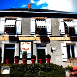 La Petite Auberge