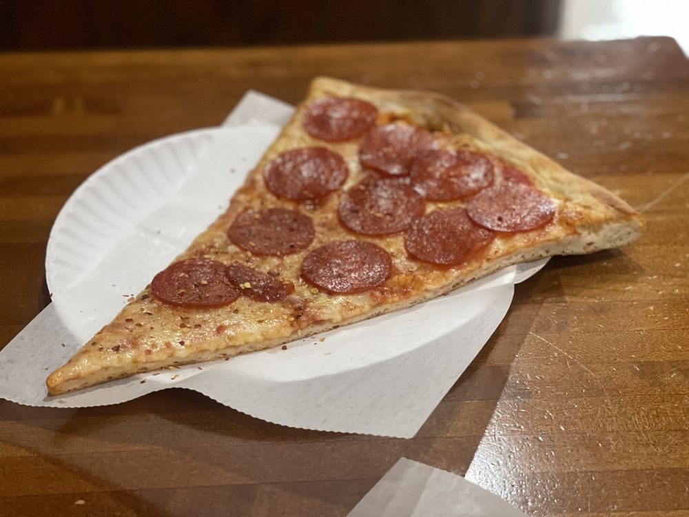 AMORE PIZZA Updated September 2024 17 Photos & 51 Reviews 1479