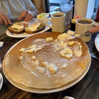 Billy Gail’s - Branson - Meat Lovers Omelette  And huge pancake - American Near Me - Branson, Missouri