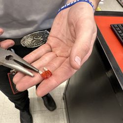 AutoZone Auto Parts - Needed a new fuse but it looked fine but trusted guy and was right