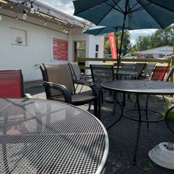 Taco El Tapatio - Outside patio area.