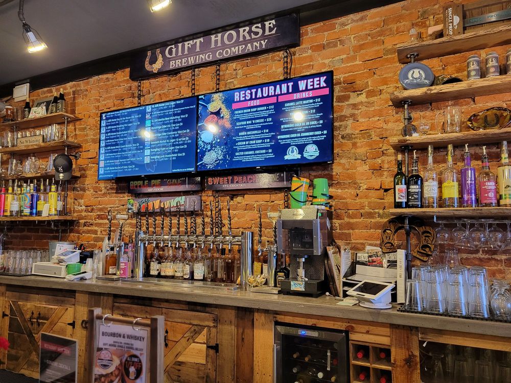 Gift Horse Brewing Company Logo