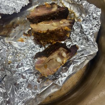 Bludso's BBQ - In fact this is the rub tin from the additional side of ribs that we ordered! - Barbeque Near Me - Panorama City, California