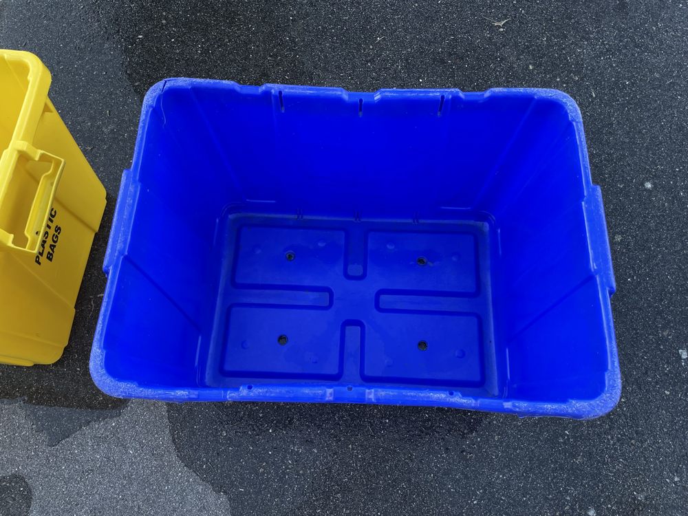 NICK AND NATALIE’S TRASH CAN CLEANING AND DISINFECTING SERVICE