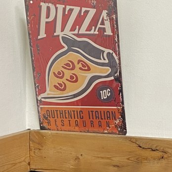 786 Degrees - Little touches of decor - Pizza Near Me - Los Angeles, California 786 Degrees - Little touches of decor - Pizza Near Me - Los Angeles, California