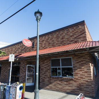 Pine State Biscuits - exterior along Alberta St - Southern Near Me - Portland, Oregon Pine State Biscuits - exterior along Alberta St - Southern Near Me - Portland, Oregon