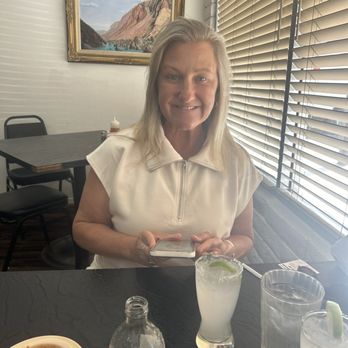 Padilla's Mexican Kitchen - Lunch with mama! - New Mexican Cuisine Near Me - Albuquerque, New Mexico