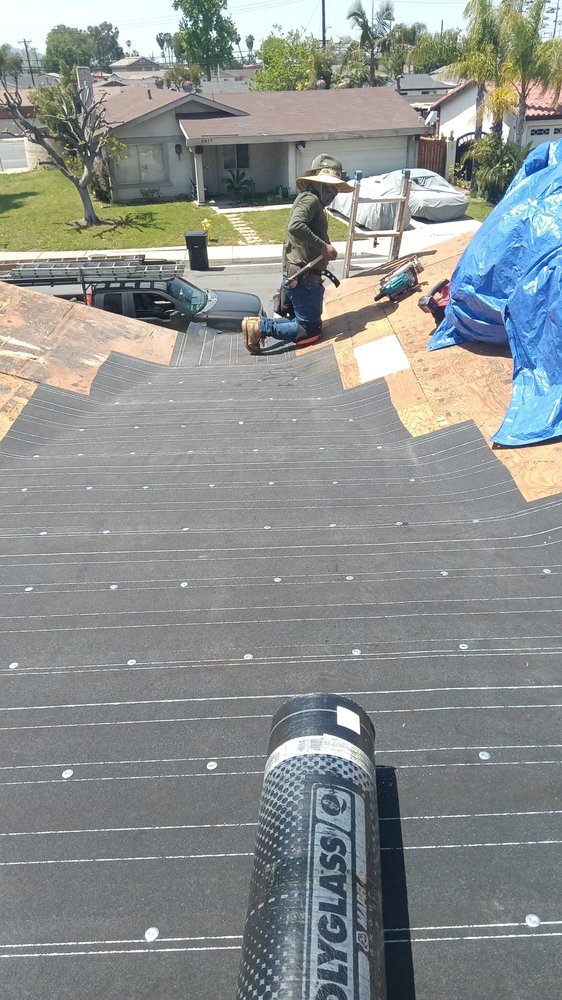 Slide of C&A Quality Roofing