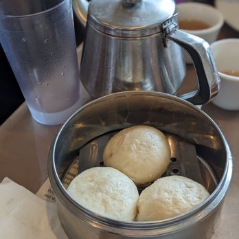 Chiang's Gourmet Restaurant - Salted egg yolk lava bun - Dim Sum Near Me - Seattle, Washington