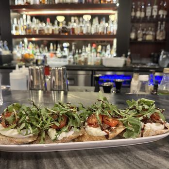 Rouge 41 Cocktail Lounge