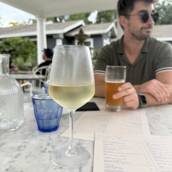 Lorelei - Wine and beer - Wine Bars Near Me - Orlando, Florida