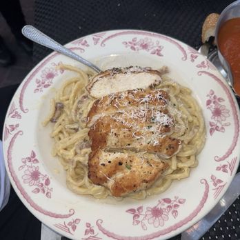 Carbonara - Italian Near Me - Arlington, Virginia