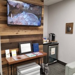 Valley Dental Clinic - Waiting room