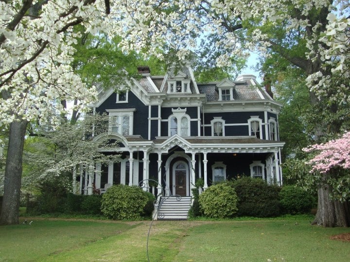 CLAREMONT HOUSE BED & BREAKFAST CLOSED Updated June 2024 906 E 2nd Ave, Rome,