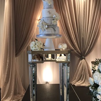 I Do! Wedding Cakes - a wedding cake - Desserts Near Me - Toronto, Ontario