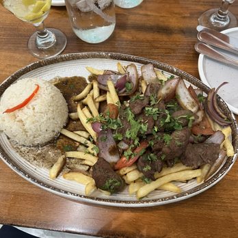 Dr Limon Ceviche Bar - Lomo saltado - Seafood Near Me - Miami, Florida