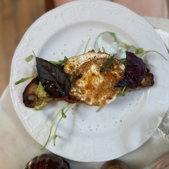 The Dutchess - Avocado toast - Cafes Near Me - Ojai, California