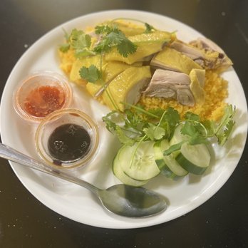 Mingala Restaurant - R4. Hainam Chicken Rice Set ($15.99) - Burmese Near Me - Newark, California Mingala Restaurant - R4. Hainam Chicken Rice Set ($15.99) - Burmese Near Me - Newark, California