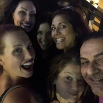 Triple Nickel Pub - Happy customers and friends - Sports Bars Near Me - Portland, Oregon