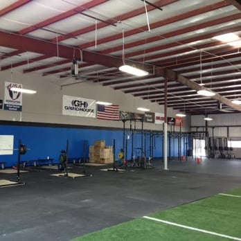 832 CrossFit - 10,000 sq ft for all your fitness needs! - Interval Training Gyms Near Me - Houston, Texas
