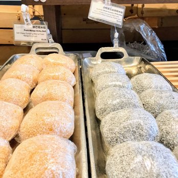 Lucullus Bakers & Roasters - Glutinous rice balls (mango and walnut with black sesame) - Coffee Roasteries Near Me - Markham, Ontario