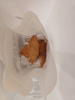 Cafe Du Monde by null