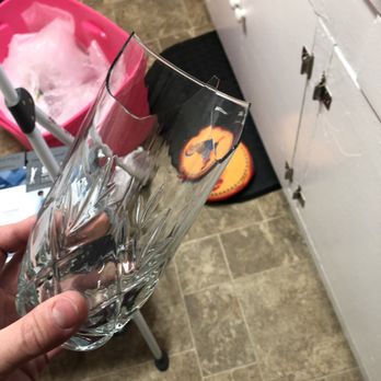 Spark Moving - Cracked dishes - Movers Near Me - Schaumburg, Illinois