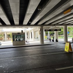 Southwest Florida International Airport - Taxi and transport booth outside baggage claim