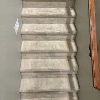 The King Carpet Cleaning - It's basic foot traffic and that can't even be cleaned - Carpet Cleaning Near Me - Goodyear, Arizona The King Carpet Cleaning - It's basic foot traffic and that can't even be cleaned - Carpet Cleaning Near Me - Goodyear, Arizona