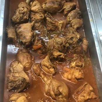 El Pilon - Pollo Guisado - Dominican Near Me - Kearny, New Jersey