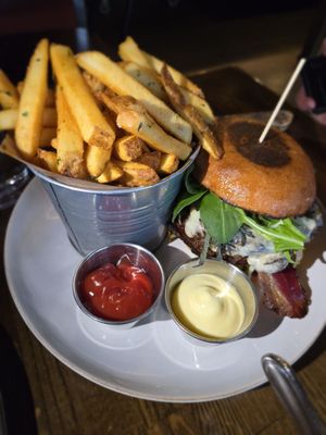 Laurelhurst Market by null