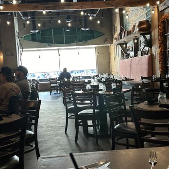Copperwood Tavern - Indoor - New American Near Me - Arlington, Virginia Copperwood Tavern - Indoor - New American Near Me - Arlington, Virginia