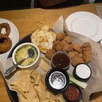 Applebee's Grill + Bar - Sports Bars Near Me - Pottstown, Pennsylvania Applebee's Grill + Bar - Sports Bars Near Me - Pottstown, Pennsylvania
