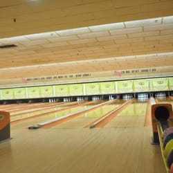 Best Bowling Near Me February 2021 Find Nearby Bowling Reviews Yelp