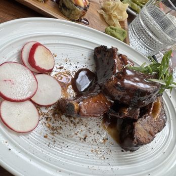 E+O Kitchen - Hyde Park - Sticky Ribs 10/10 January 2025 - Sushi Bars Near Me - Cincinnati, Ohio E+O Kitchen - Hyde Park - Sticky Ribs 10/10 January 2025 - Sushi Bars Near Me - Cincinnati, Ohio
