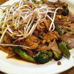 BAI MAI THAI - Updated October 2025 - 205 Photos & 207 Reviews - 1541 E ...