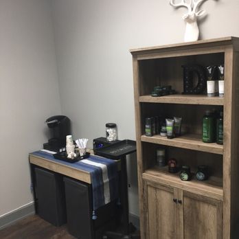 Dapper Men's Salon - Come on in! Choose your own music set up from your phone to the Bluetooth speaker! - Men's Hair Salons Near Me - Minnetonka, Minnesota