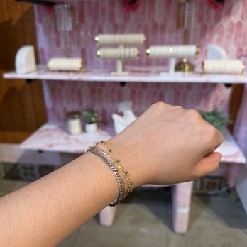 Zen Avenue - Permanent Bracelets - Zen Ave has tons of chains to choose from! - Jewelry Near Me - Long Beach, California Zen Avenue - Permanent Bracelets - Zen Ave has tons of chains to choose from! - Jewelry Near Me - Long Beach, California