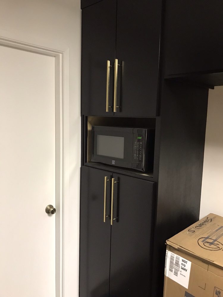 MORAS CUSTOM KITCHEN Updated September 2024 2442 S Chico