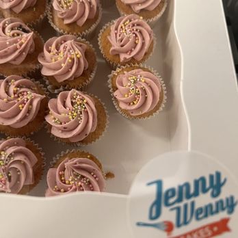 JennyWenny Cakes - Custom Cakes Near Me - San Diego, California JennyWenny Cakes - Custom Cakes Near Me - San Diego, California