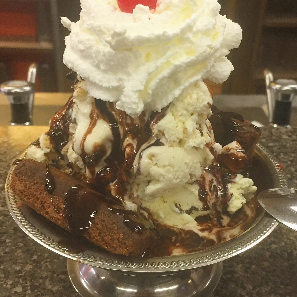 Holsten's - Brownie sundae that I got. It was delicious!! - Candy Stores Near Me - Bloomfield, New Jersey Holsten's - Brownie sundae that I got. It was delicious!! - Candy Stores Near Me - Bloomfield, New Jersey