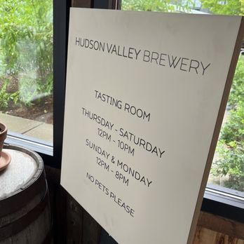 HUDSON VALLEY BREWERY - Updated January 2025 - 456 Photos & 183 Reviews